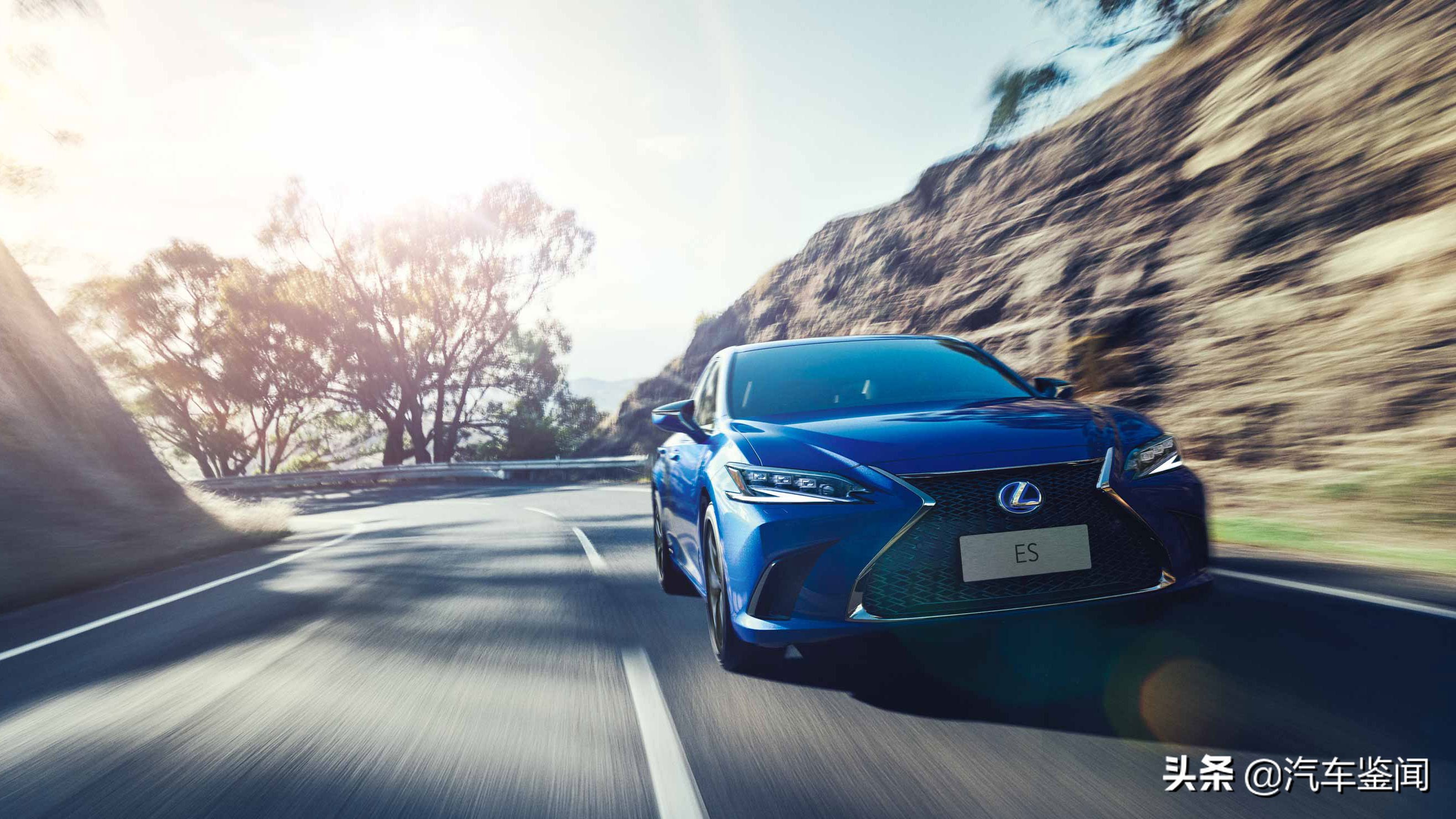 雷克萨斯es200对比es500,雷克萨斯es2022款es200