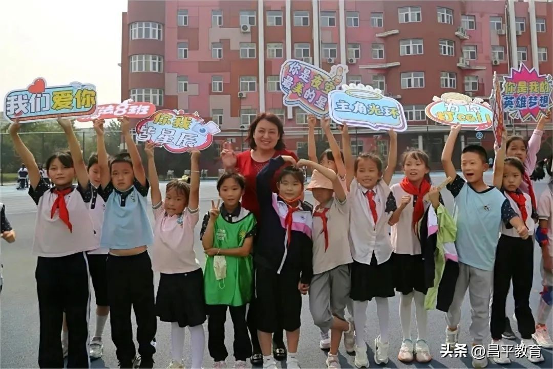 校园足球比赛踢出世界杯氛围,大学校园世界杯期间的足球文化