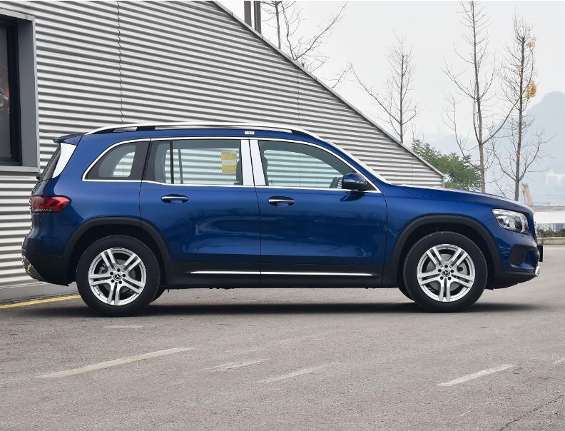 2023款奔驰GLB200动感型车型解析,glb220动感2023款与2022款区别