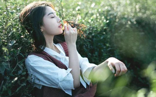 情人节给小三送什么礼物,情人节发现男人给小三送的礼物