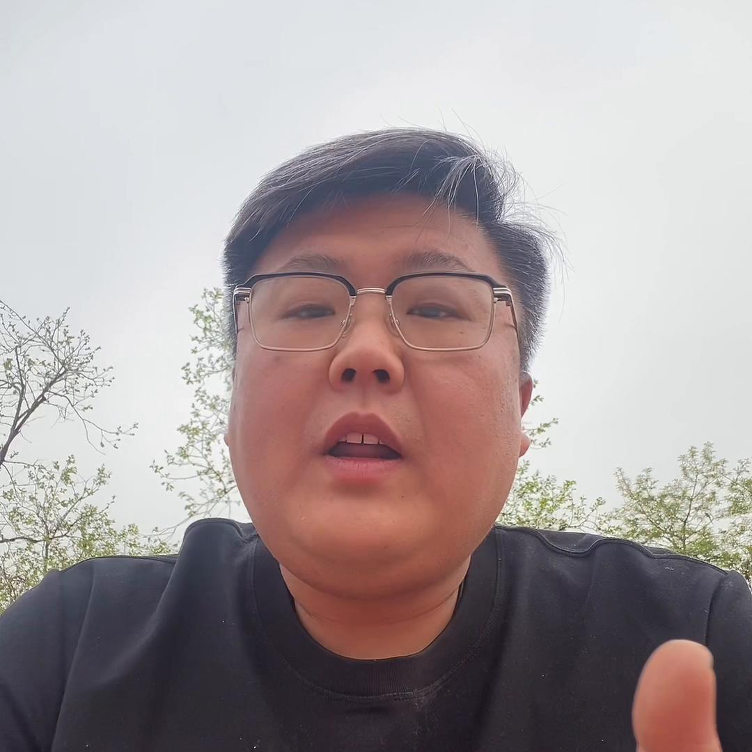 开利中央空调和美的中央空调对比,大金中央空调和开利中央空调