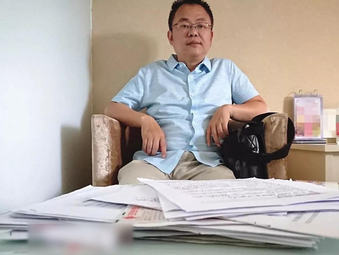 一彩民中1762万大奖到手多少,广西一彩民中657万大奖没人认领