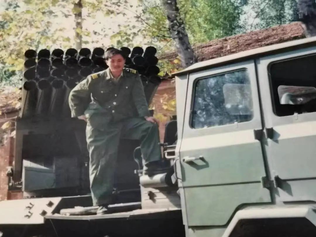 磨刀手艺人刘师傅的传奇人生,磨刀手艺人的惊世之作