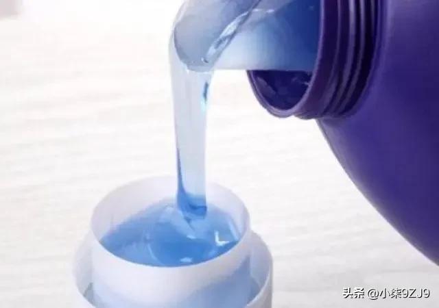 网购洗衣液收到“蓝月亮”,蓝月亮洗衣液买回来是白色