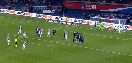 梅西2019欧冠对阵利物浦,梅西世界波破门收获法甲处子球