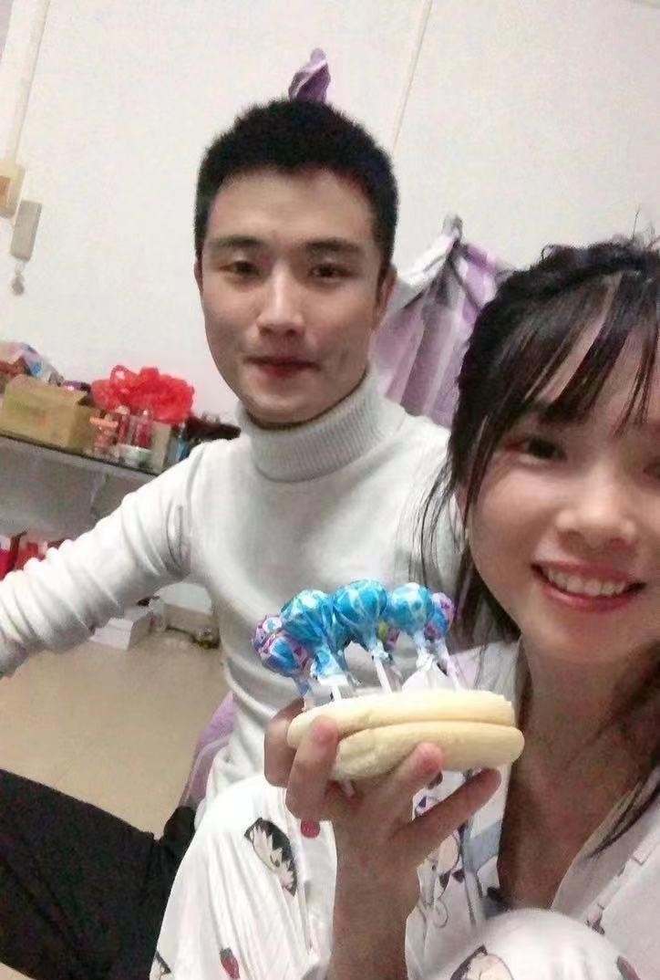 贵州农村小伙娶了个漂亮老婆,贵州农村小伙娶外国媳妇视频