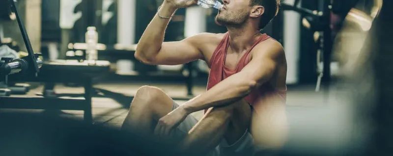 硬核励志《全是一群沙雕!》颠覆欧美健身界神作(连载)