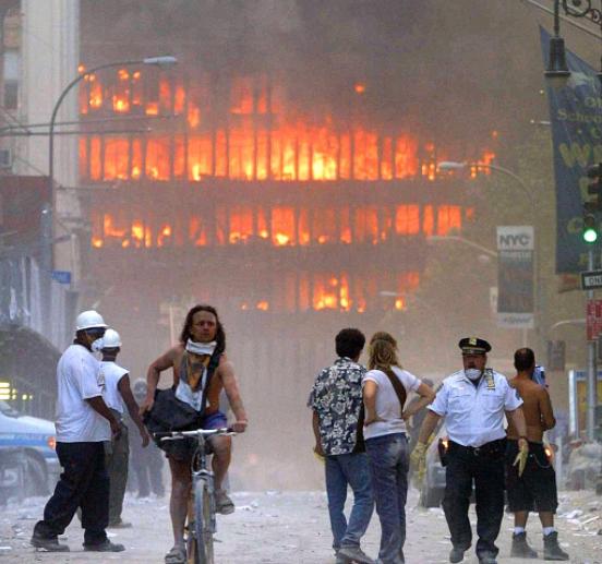 纽约911纪念广场设计,911遗址新建大楼