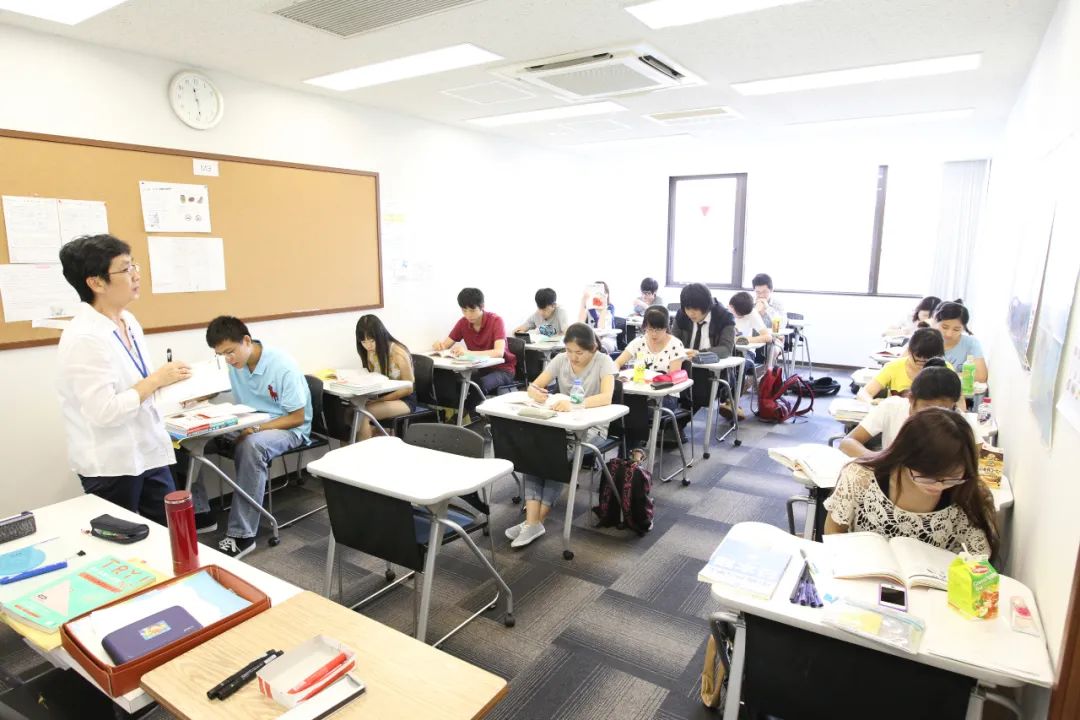 去日本留学必须学日语吗,日本留学最好的语言学校