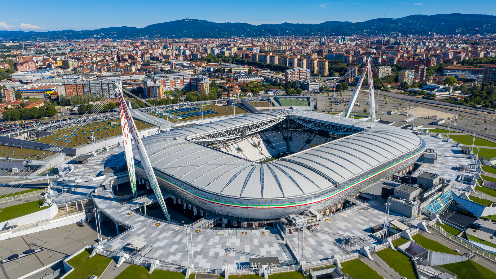 德甲联赛18座球场巡礼,意甲联赛赛场