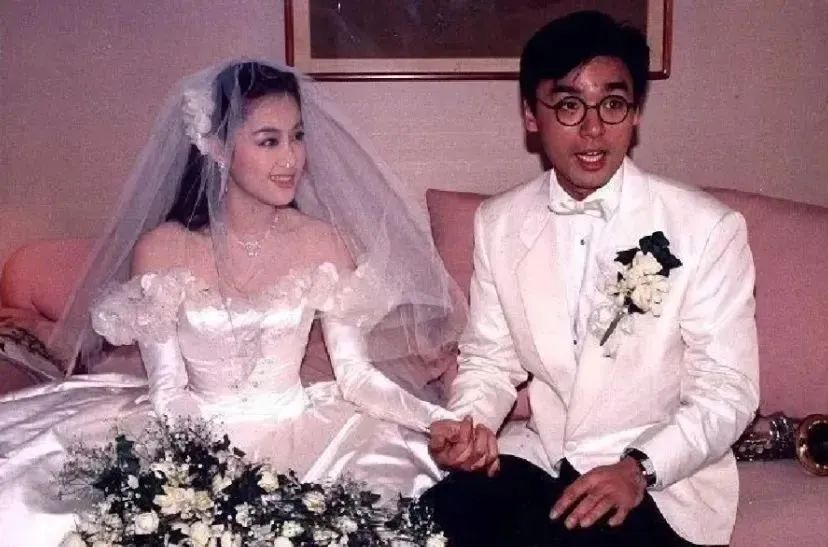 心机女搞垮富豪,拜金女把土豪搞破产完整