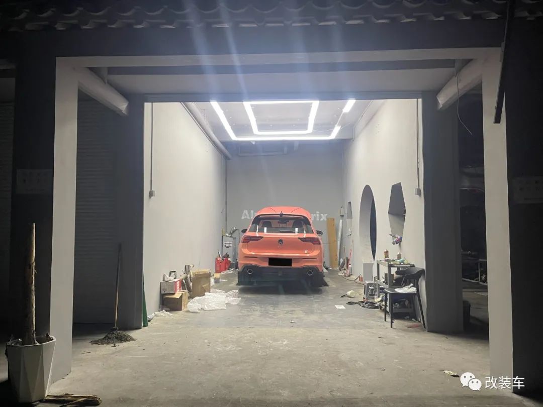 高尔夫gti8代走街,大众高尔夫第七代gti爆改