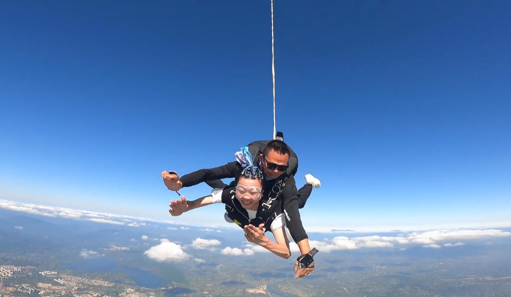 女排袁心玥和丁霞写真照,中国女排袁心玥朱婷秀恩爱