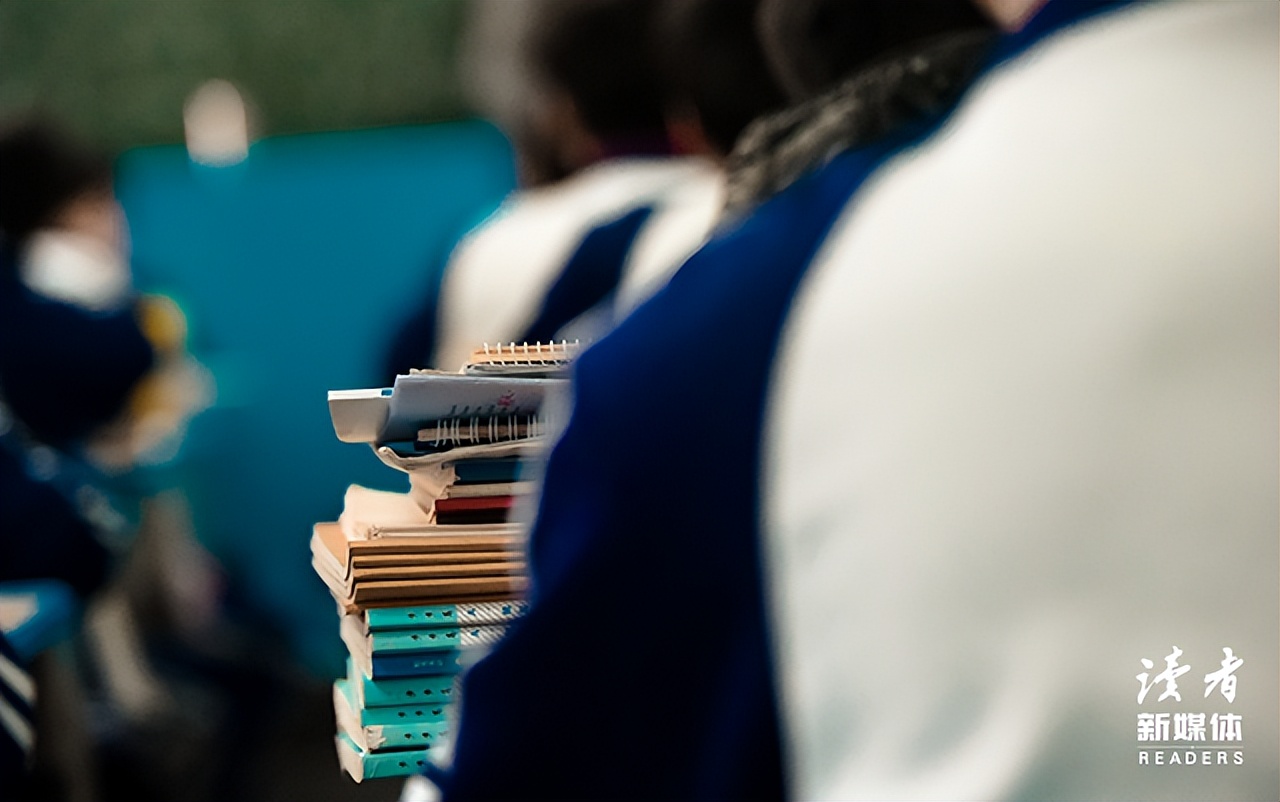 高考人数破百万,高考1000万人逆袭