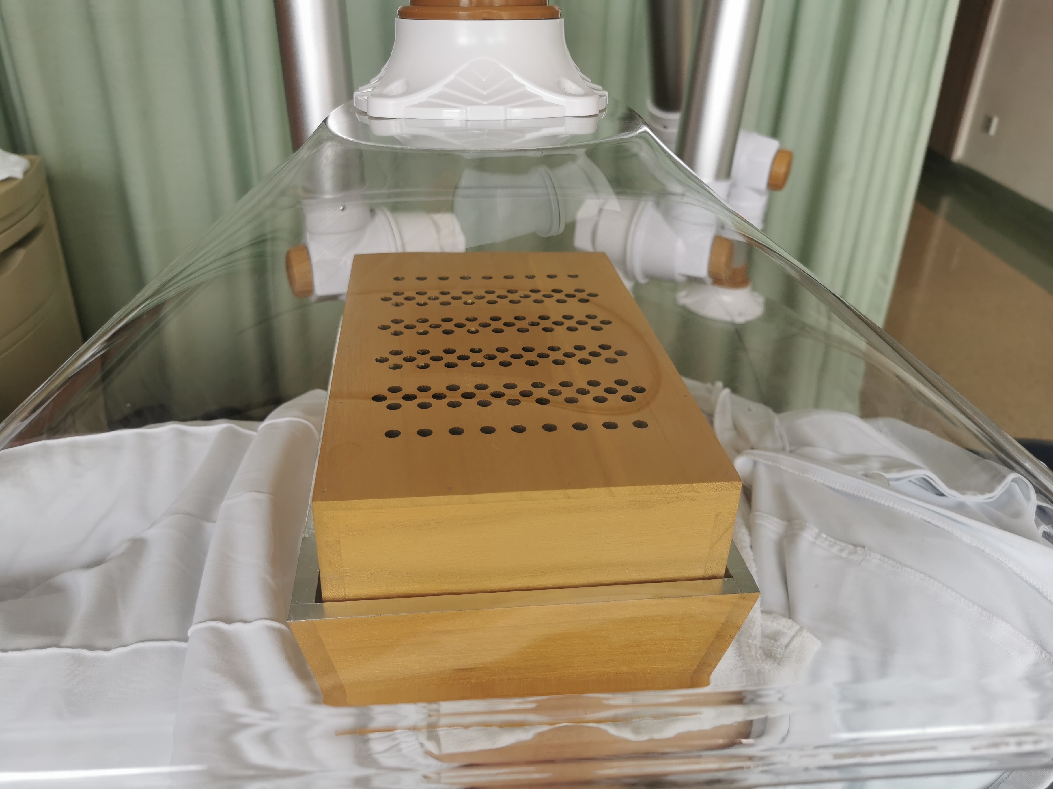 三伏天女人艾灸什么穴位,三伏天每天艾灸腰部和腹部好吗