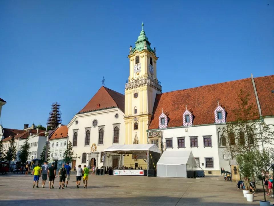 欧洲古城堡探秘,带你看世界走进巴尔干