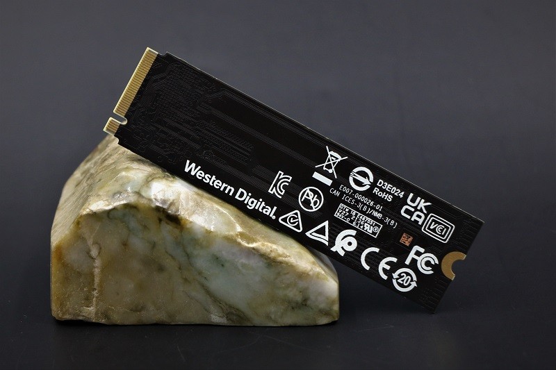 三星990和西数sn770,西数黑盘sn770真假辨别