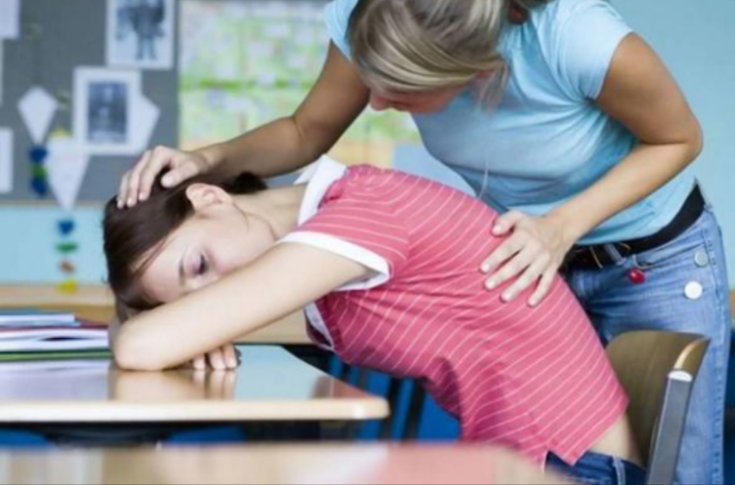 女性排卵时身体有什么反应,女性排卵期间容易怀孕吗