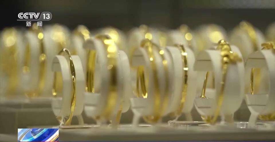 上海侦破买黄金洗钱系列案,神秘交易背后的真相