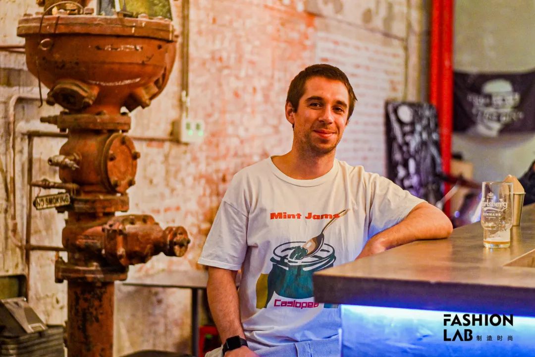 武汉外国人去的多的餐厅,武汉一家有外国人的餐厅