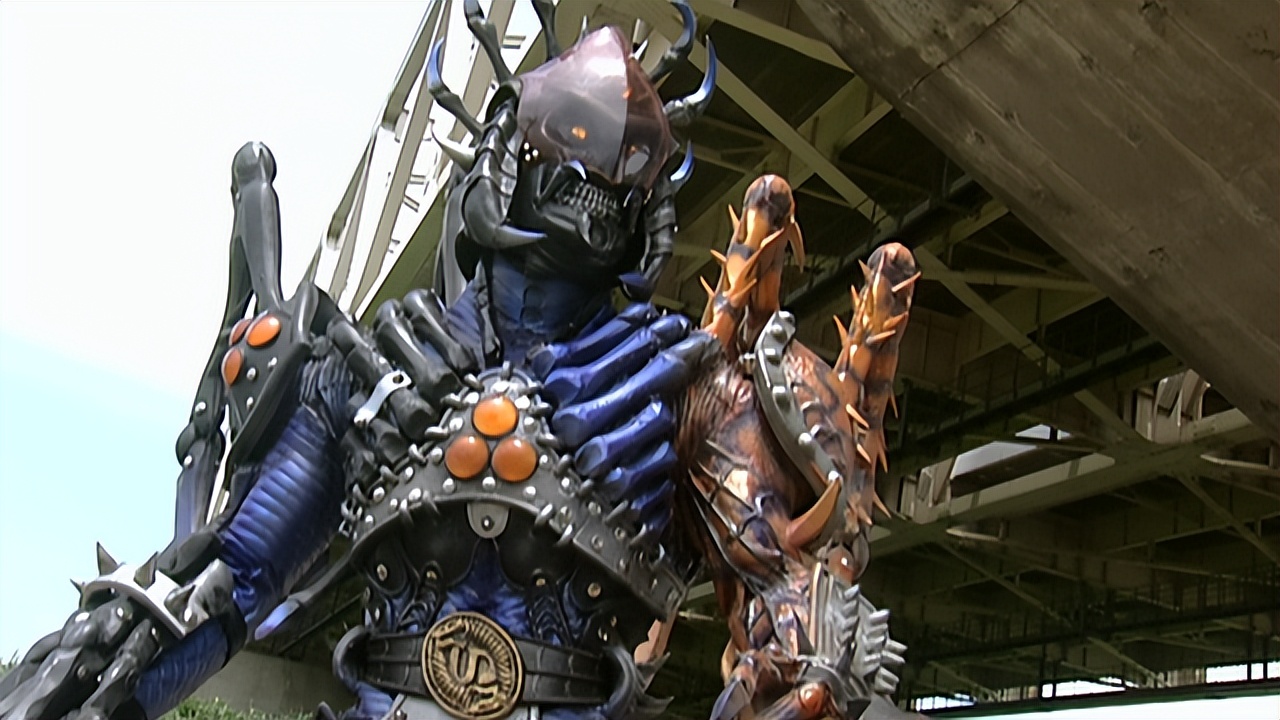 假面骑士剑崎不死兽排行,假面骑士不死鸟被打败