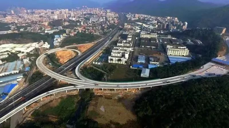 房地产行业哪个专业好考,高考哪些学科可以学习房地产