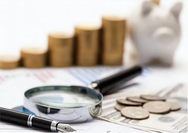 存款超过5万别再存定期，银行员工教你3个方法，利息多拿好几千