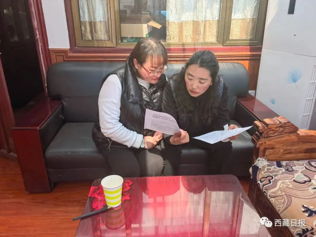 二十大代表泽仁旺姆:驻寺女干部的“铁骨柔情”