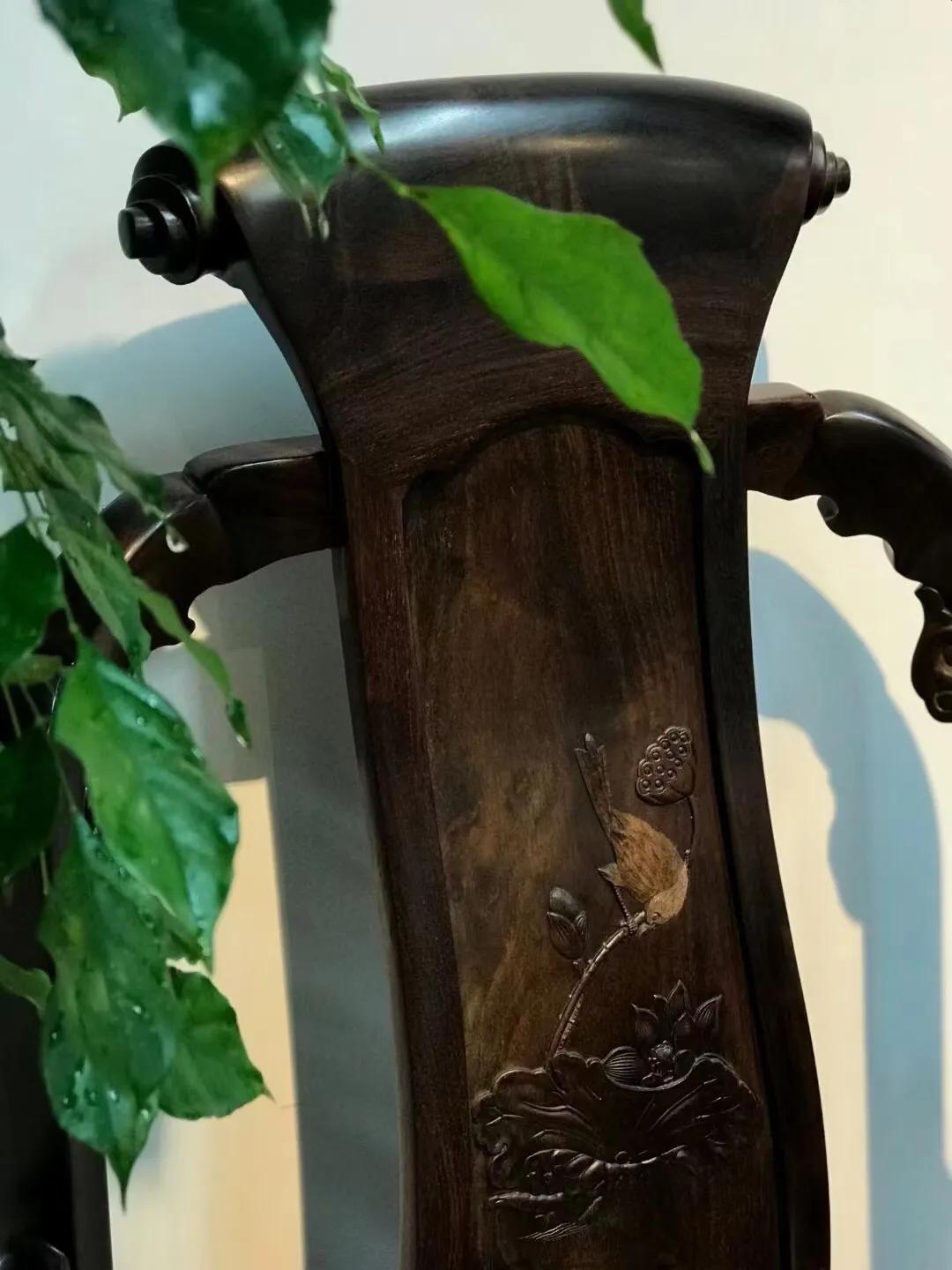 大红酸枝交趾黄檀圆桌图片,大红酸枝交趾黄檀餐桌