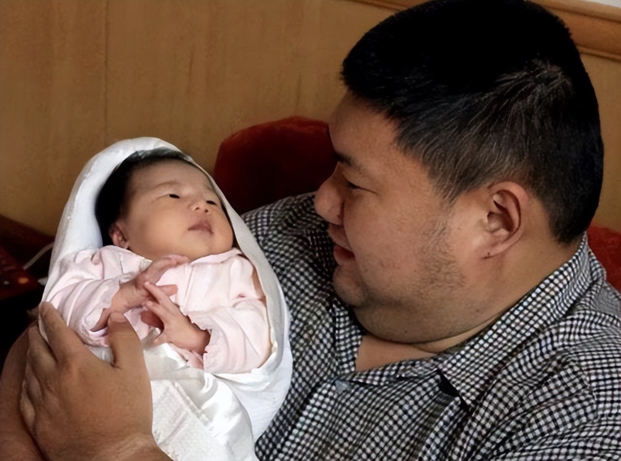 揭秘毛主席唯一的曾孙,书法造诣继承了太爷爷,高考650分进人大