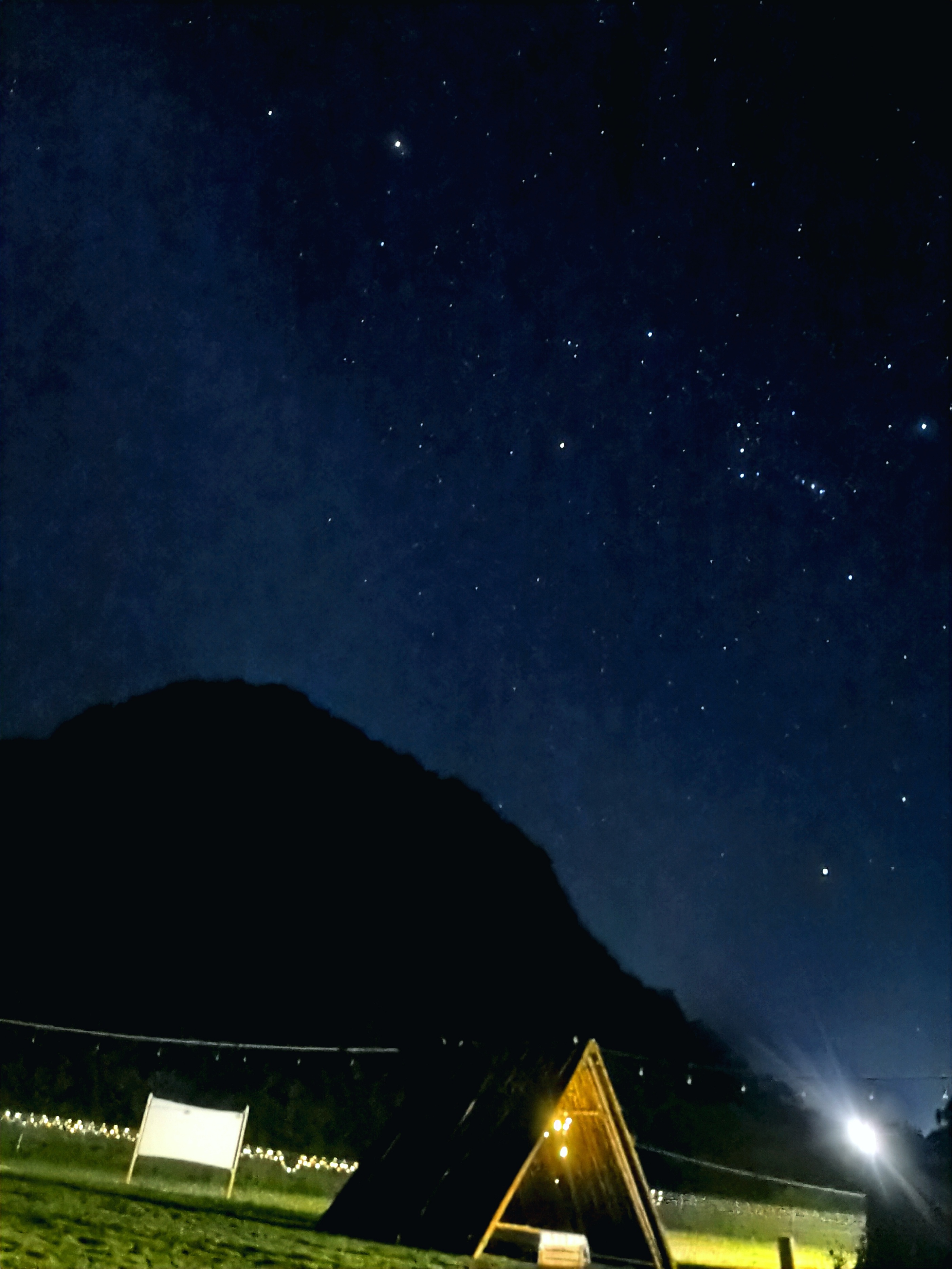 清远英德峰林晓镇精品露营地,清远英德湖畔野奢露营