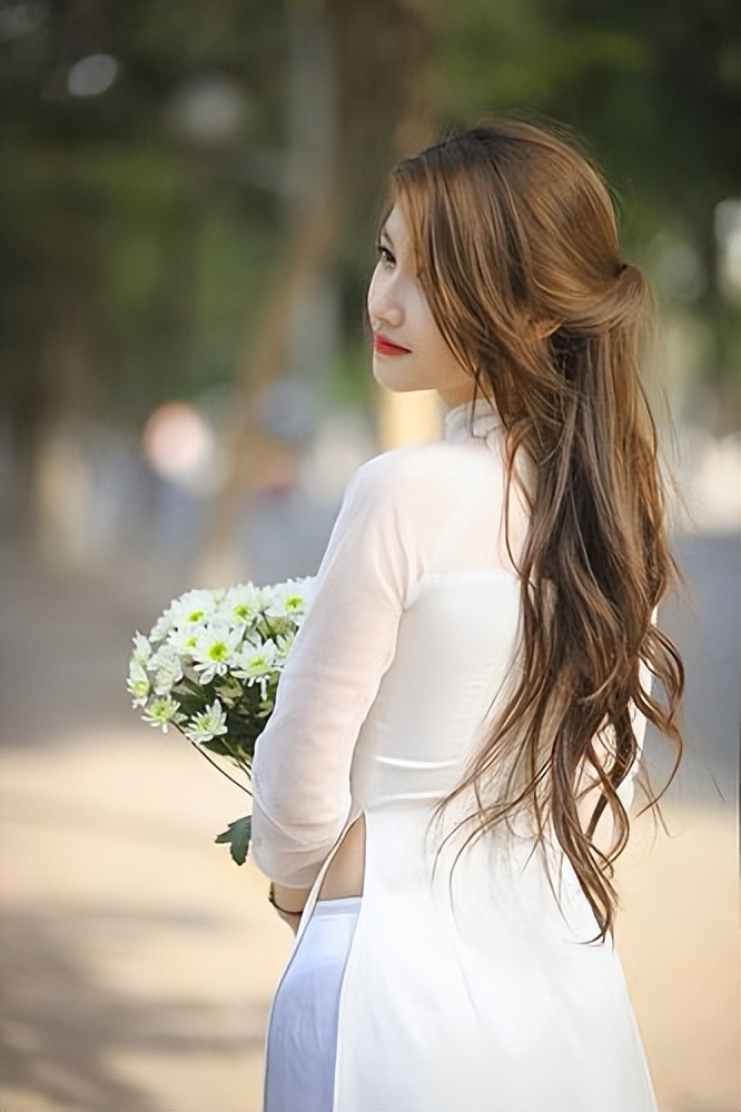 泰国旅行能用人民币吗,去泰国旅游2000元人民币够用吗