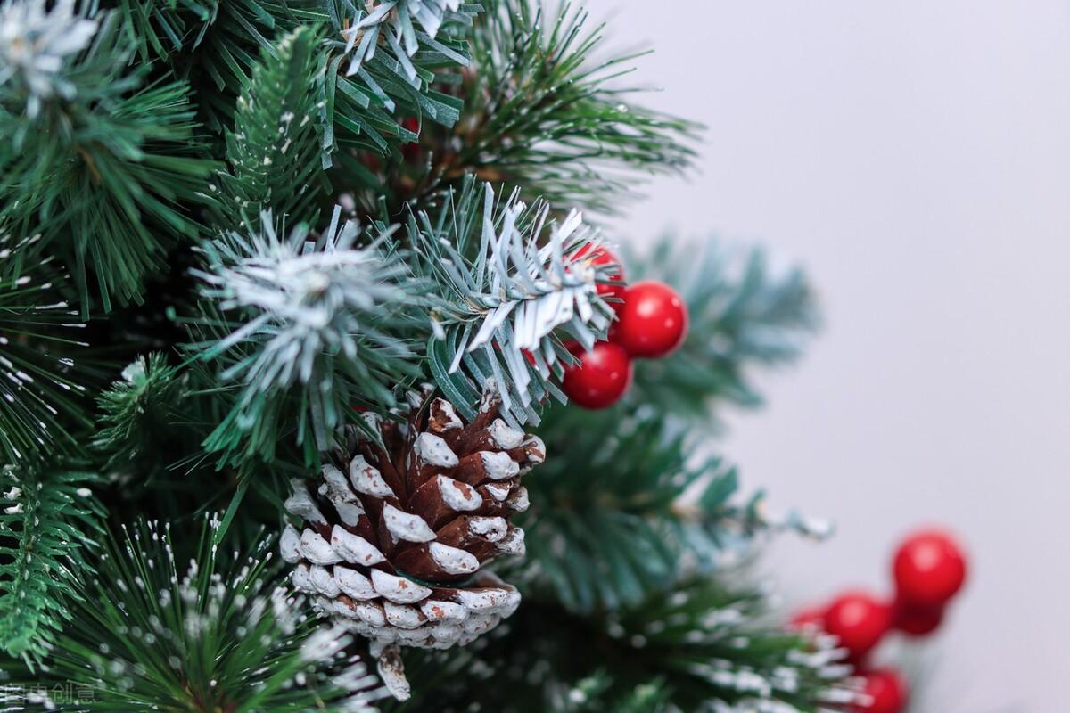 穷和富一眼就可以看出,穷字拆开看古人的智慧