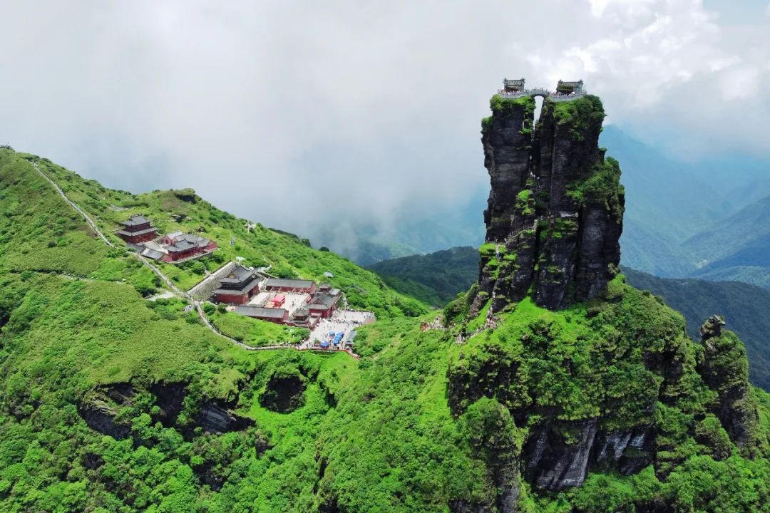 除了梵净山还能玩什么游戏,铜仁除了梵净山还有什么旅游景点