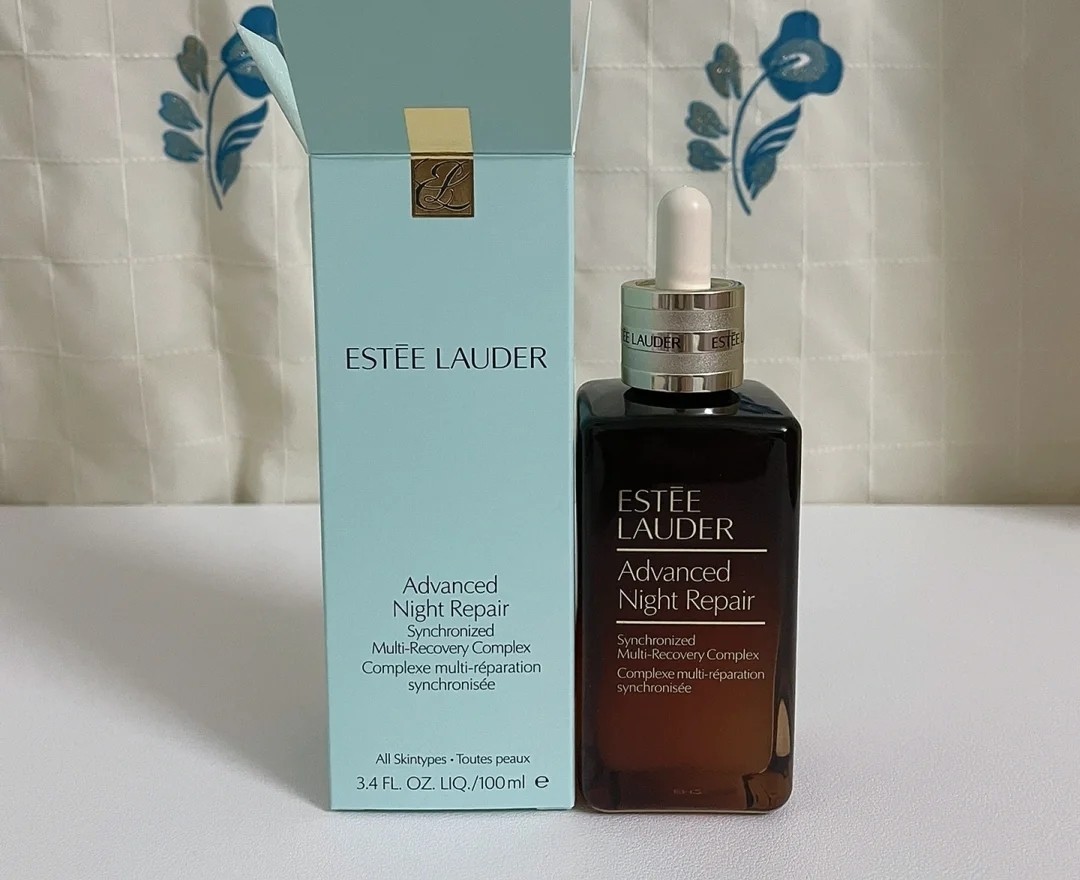 兰蔻小棕瓶和sk2小灯泡哪个好用,兰蔻小黑瓶和雅诗兰黛小棕瓶精华