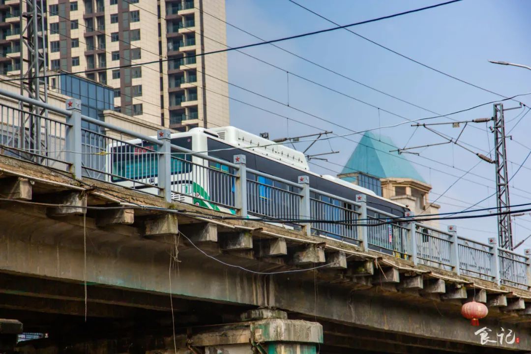 这座桥有超过400年的历史,襄阳的第一座桥