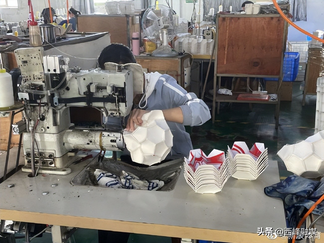 义乌围巾厂招聘,义乌保暖套装服装厂招工