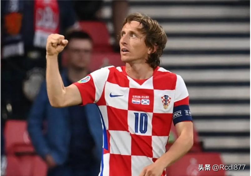 克罗地亚国家足球队最新名单,致敬莫德里奇致敬克罗地亚