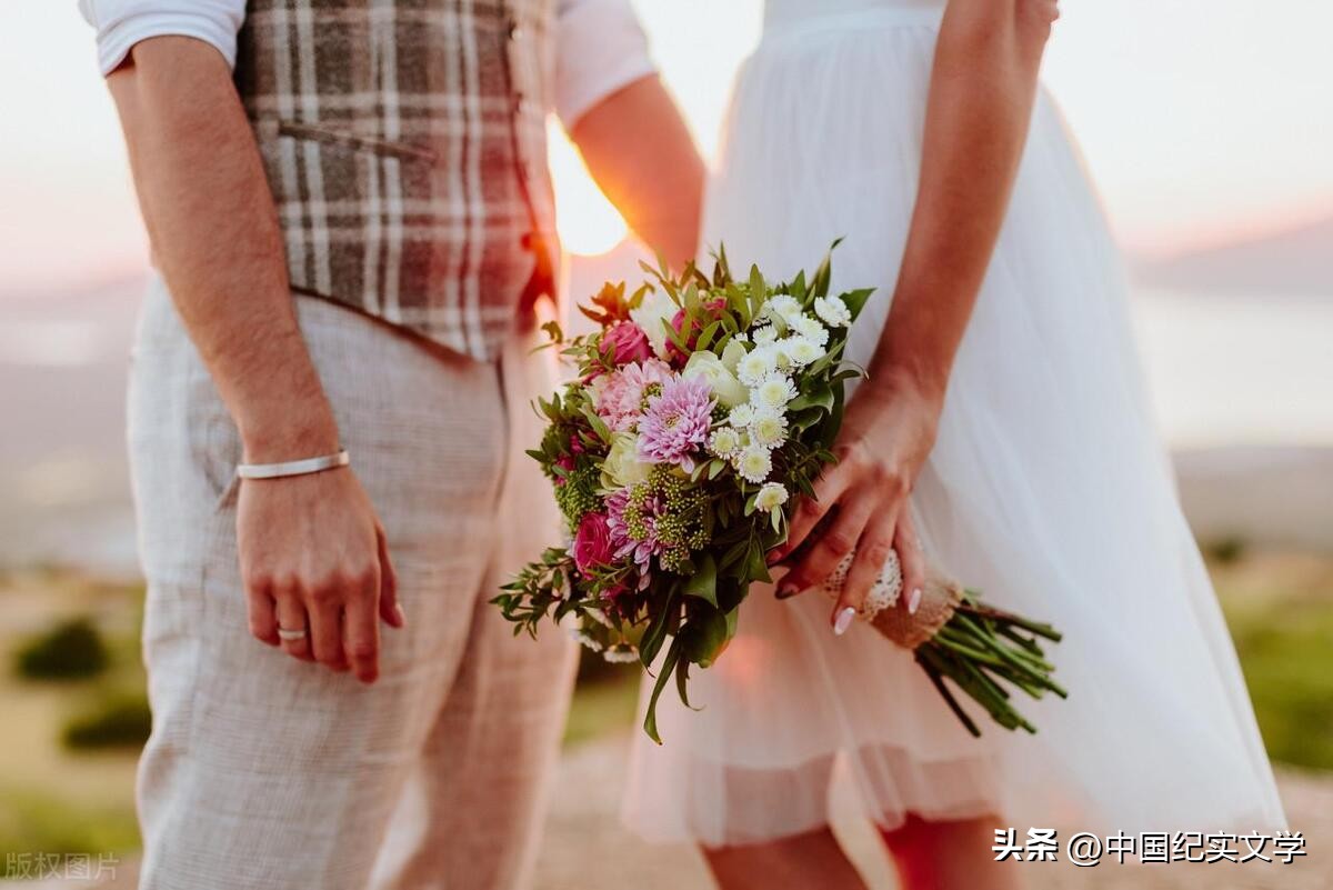 她大学毕业后沦为杀人犯，她说：我的贞操在网恋中发出痛苦*吟呻**