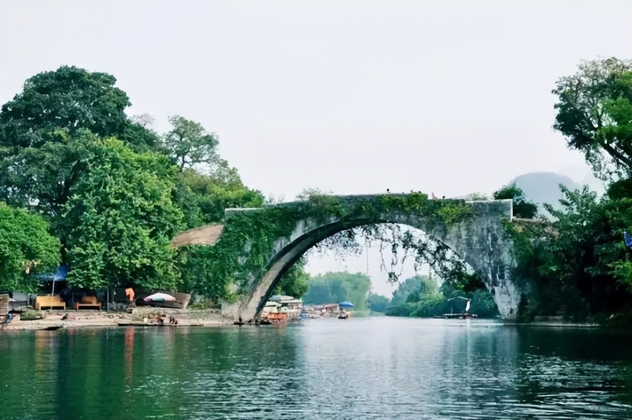 桂林市阳朔旅游景区有哪些,阳朔免门票旅游景区在哪里