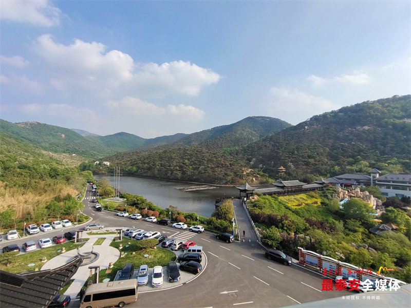 泡温泉吃烤肉的地方,徂汶景区汉博园篝火