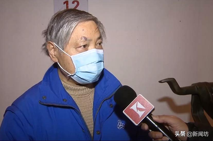 不锈钢能不能吸住吸铁石？沪一小区居民看着新安装的电梯，慌了…