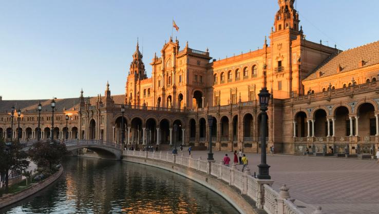 西班牙留学陪读签证,西班牙留学签证需要的材料