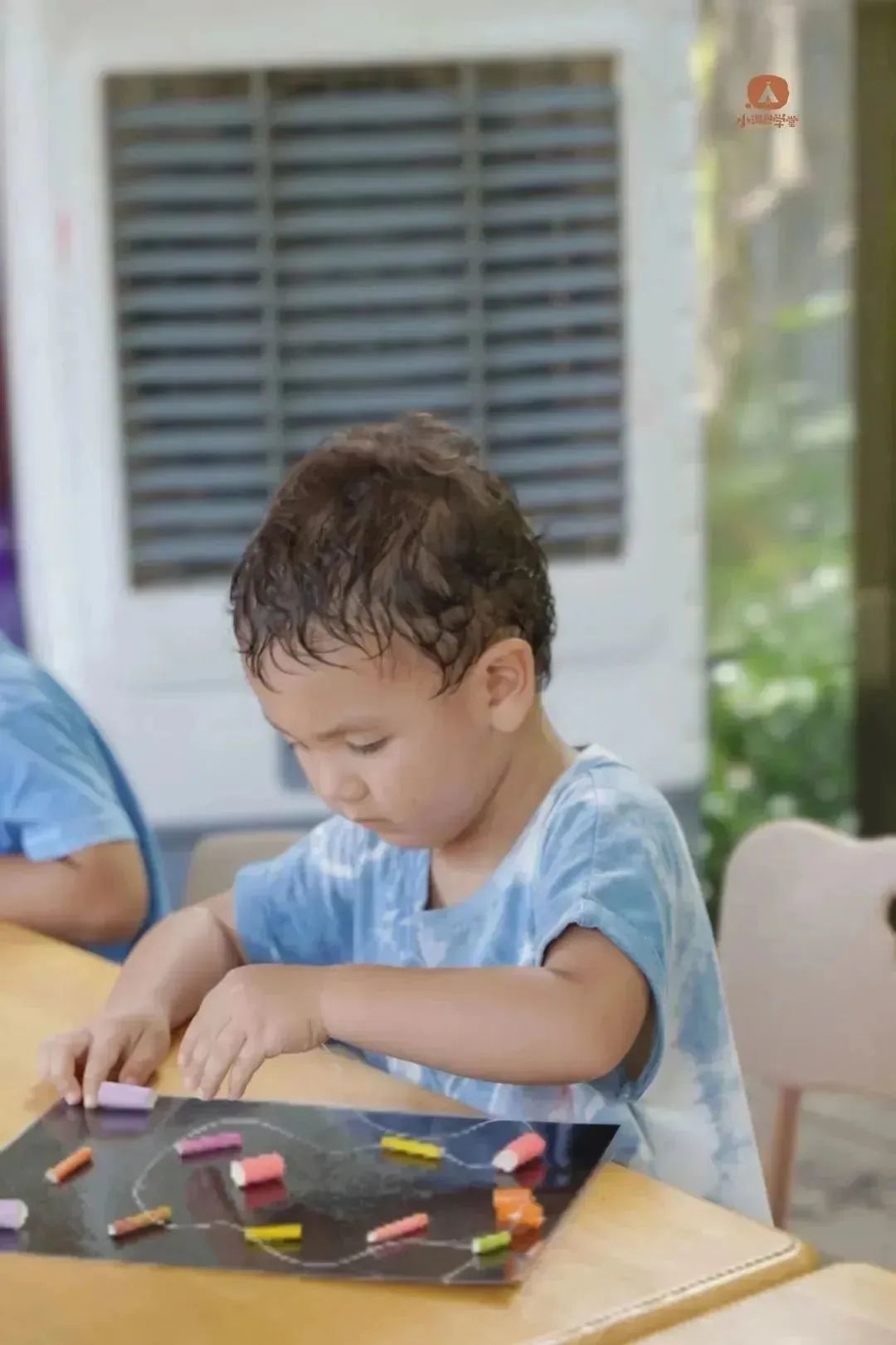 孩子上全托班的最佳年龄,幼儿刚上托班适合上什么课程