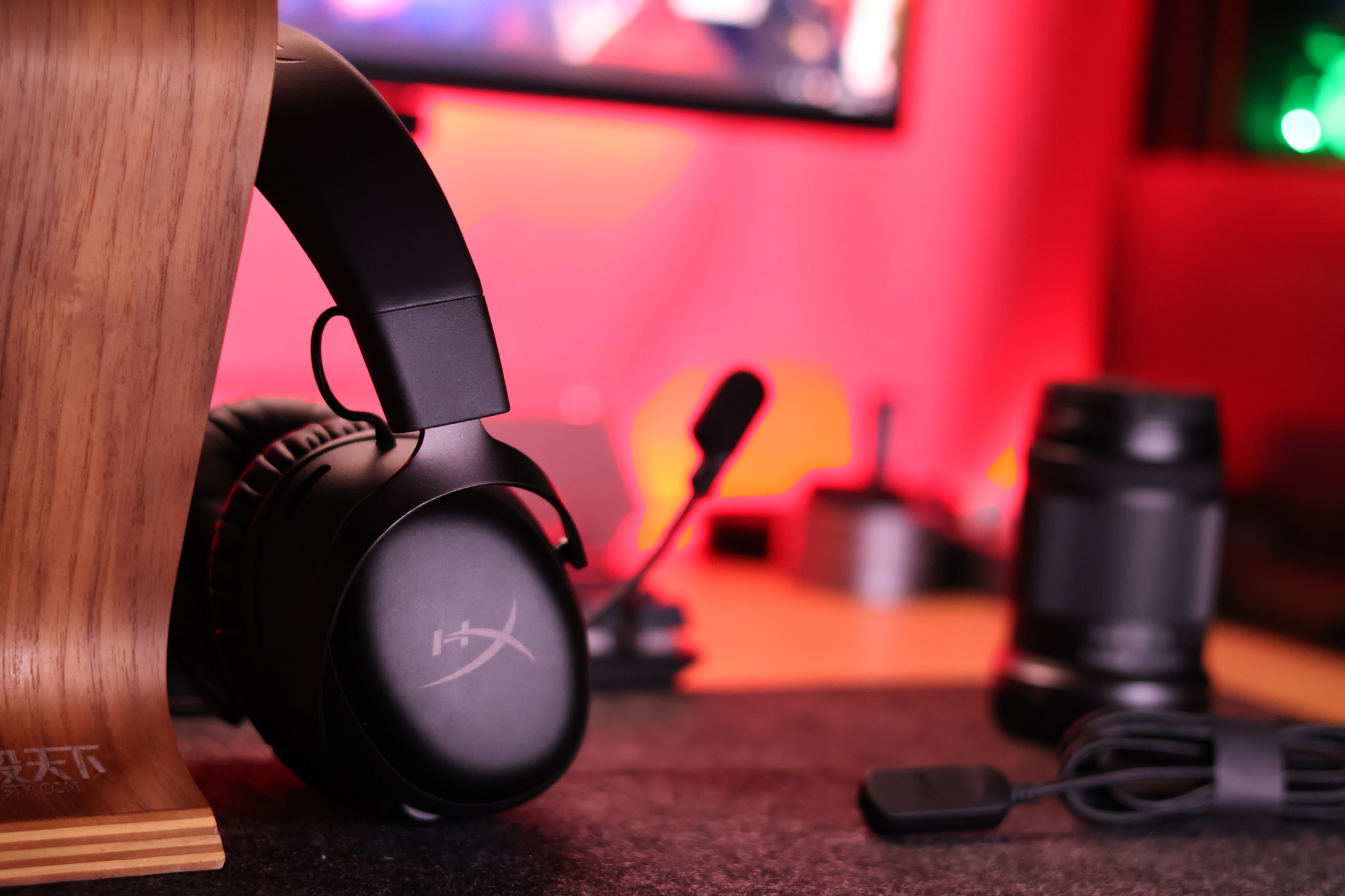 hyperx飓风3耳机英文,游戏蓝牙耳机入耳式飓风3