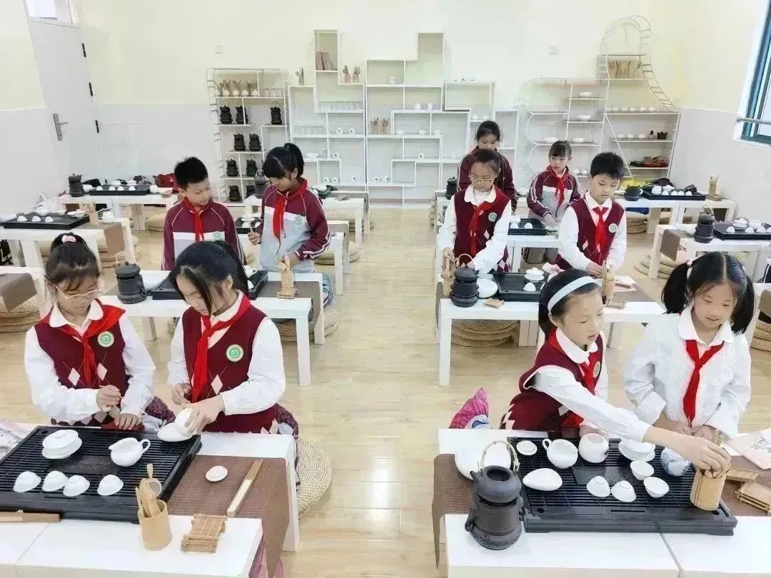 双减在行动百花洲小学三点半课堂,双减政策下的小学实践活动