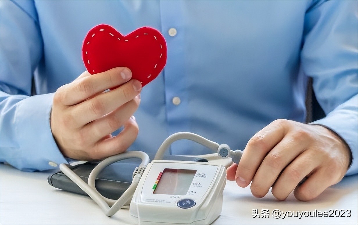 肾衰竭有这5个征兆有什么危险,肾衰竭突然不来月经