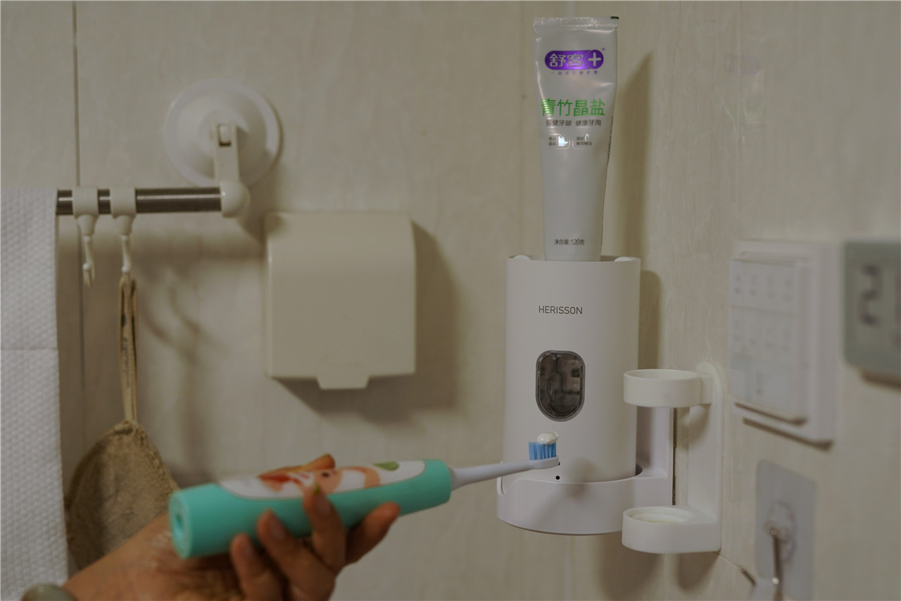 智能牙刷消毒器自动挤牙膏,智能牙刷牙膏消毒器
