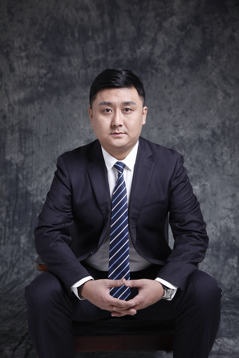 耕地私自立电线杆怎么解决,未经村民同意到地里栽电杆合法吗