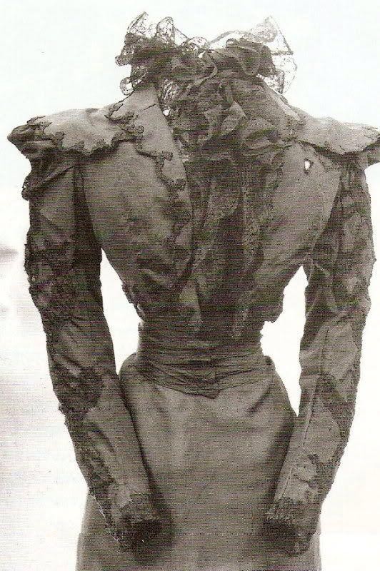 茜茜公主的疯狂美容,茜茜公主美容过程